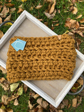 Load image into Gallery viewer, Coffee Cowl