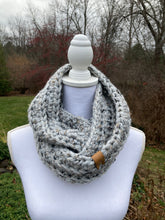 Load image into Gallery viewer, Infinity Scarf